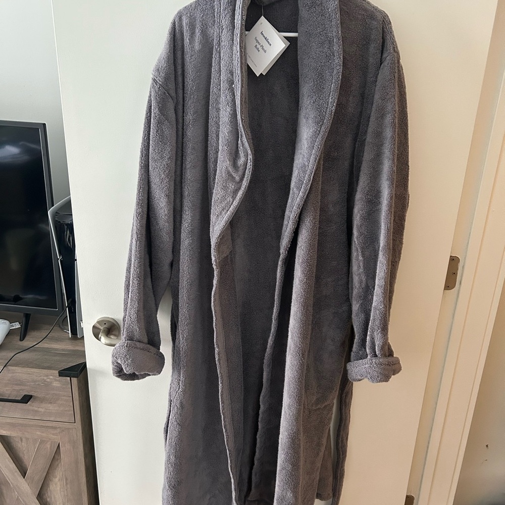 Brooklinen XL Turkish Cotton Super-Plush Gray Robe